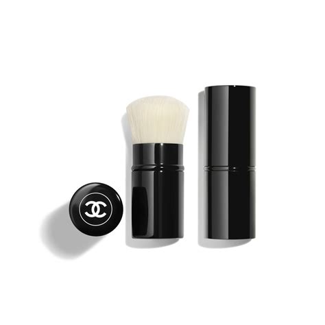 les pinceaux de chanel kabuki brush|chanel makeup brushes.